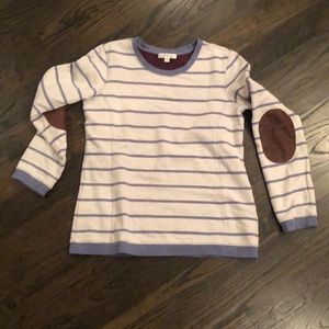Women’s cozy sweater